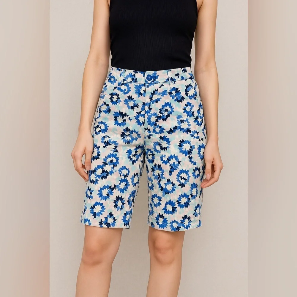 Talbots Floral Women Shorts - Blue and Cream🌴☀️